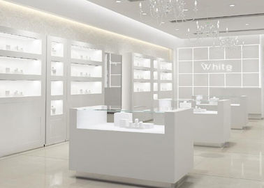 Décoration de magasin de bijoux en bois mat blanc pur avec lumière LED